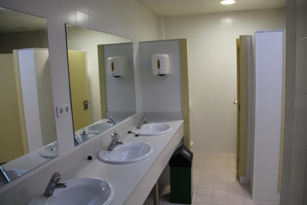 Albergue Pere El Gran Santes Creus Room photo
